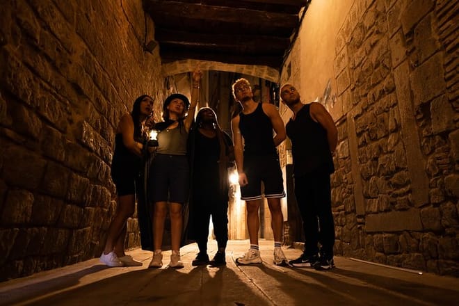 Barcelona Ghost Tour: Gothic Quarter Legends & Dark History