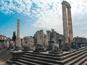 Full Day Tour of Ancient Ruins in Priene, Miletos, Didyma