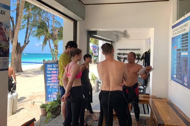 DiveGurus - Open Water Diver Course SSI/PADI photo 6