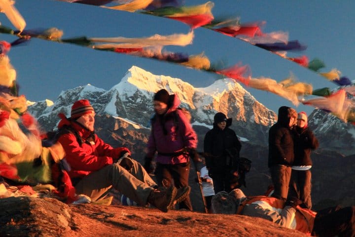 19 Days Mera Peak Climbing & Expedition – One Life-Changing Himalayan Adventure