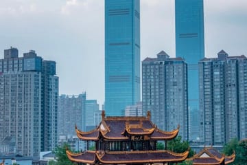 Explore Hunan's Culture: Museum Visit and Fan Painting in Changsha