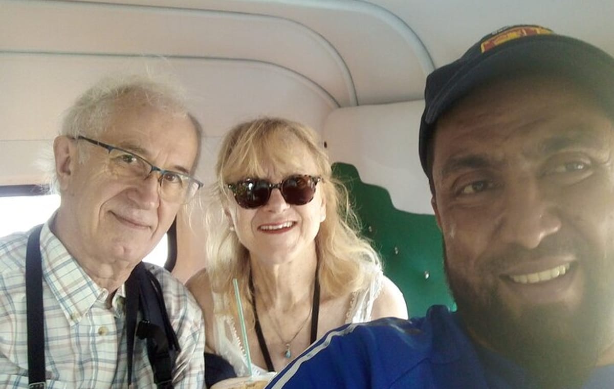 Tuk ride is very cheap in colombo (All inclusive)city tour