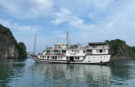 Boutique Bai Tu Long Bay Cruises 2 Days Tour Transfer from Hanoi