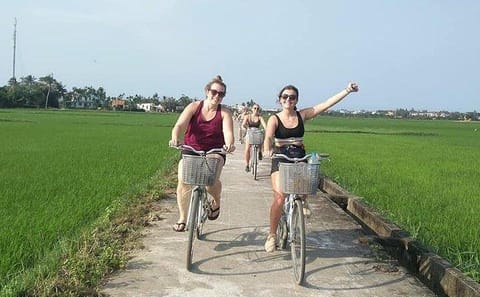 Hoi An Countryside Cycling Tour with Local Culture Insights