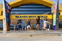 Abu Dhabi City Tour with Warner Bros World ticket from Dubai 1