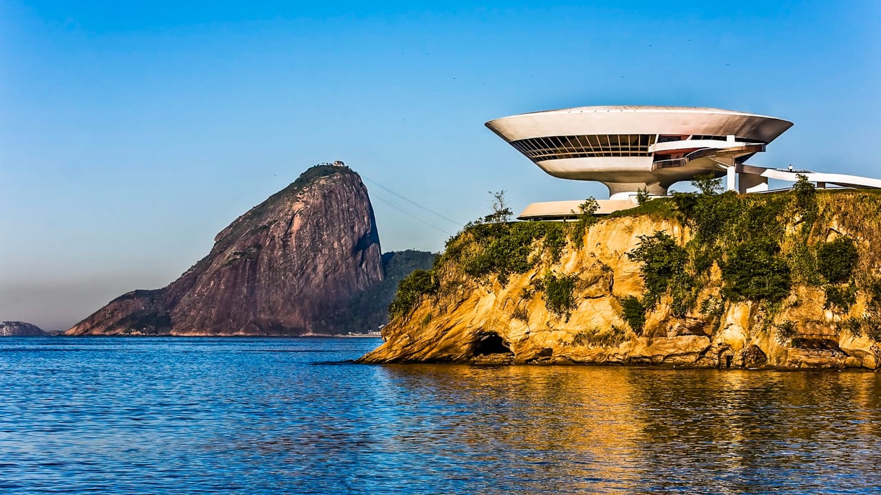 MAC & SUGAR LOAF