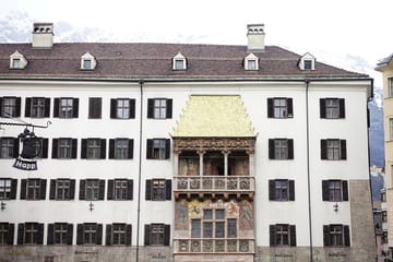 Cultural Walking Tour of Innsbruck's Historic Landmarks