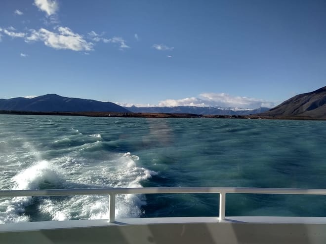 Full Day - Navigation between Glaciers photo 5