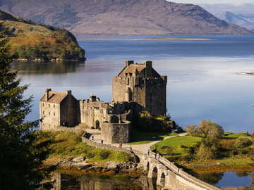3 Day: Isle of Skye and The Highlands Tour with the Jacobite Steam Train (B&B Room with double bed)