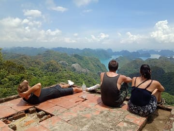 2 Day Navy Peak Trekking, Viethai Village and Ha Long Bay Cruise
