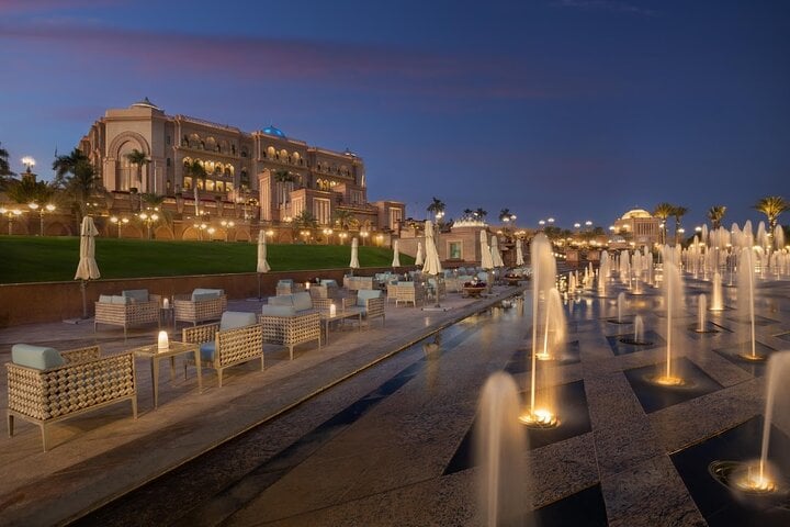 Experience Emirates Palace Hi-Tea and Visit Sheikh Zayed Mosque  10