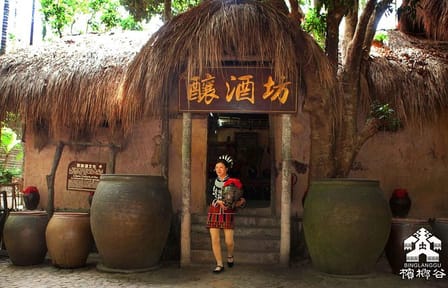 Cultural Day Tour of Binlang Li & Miao Ethnic Village in Sanya