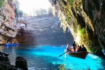 Private Half-Day Tour of Melissani Cave and Myrtos Beach