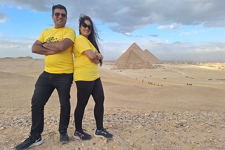 Private Giza Pyramids & Sphinx Tour with Lunch and Camel Ride