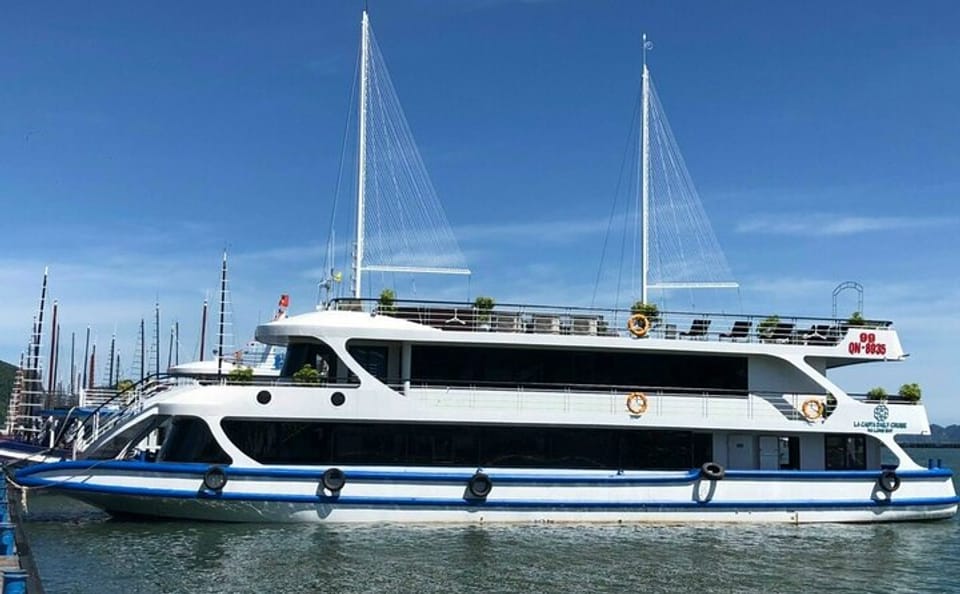 Halong Bay Luxury Day Tour From Hanoi With Limousine Transfer