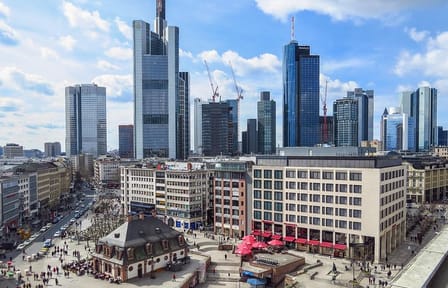 Explore Frankfurt's Highlights by Bus and Foot with a Guide