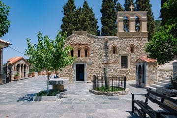 Private Day Tour to Zeus Cave and Kera Monastery from Chania