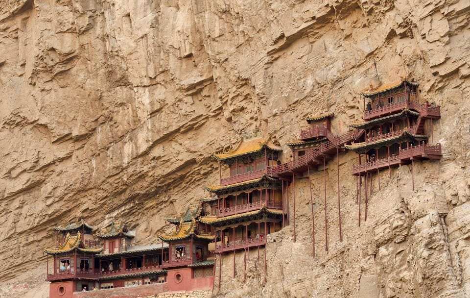 Datong tour of Hanging Temples, Yungang Grottoes, and Pagoda