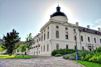 Sisi’s Godollo Palace Tour from Budapest