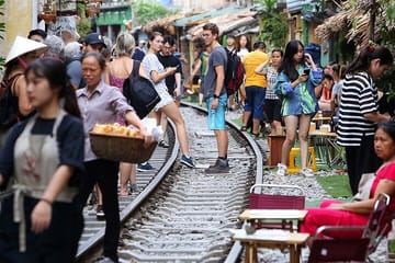 Hanoi Layover Private Tour: Culture and Cuisine Experience