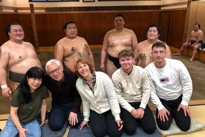 Tokyo Ryogoku Sumo Morning Practice + Photo Shoot with Wrestlers 8