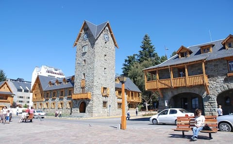 4-Day Nature and City Tour of Bariloche from Buenos Aires