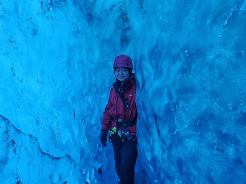Glacier Hike + Blue Ice Experience Small Group Tour, photo 2