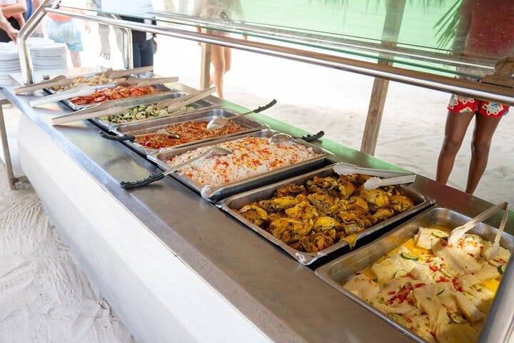 5 tours in 1 (Eco Farm/Horseback/City Tour/Buggy/Zipline)