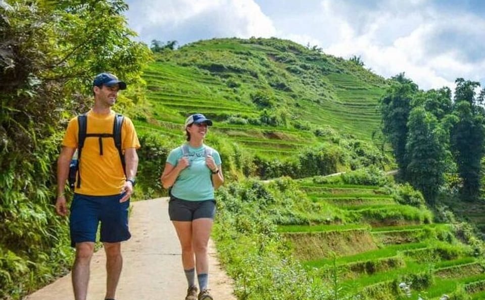 Three-Day Sapa Adventure with 4-Star Hotel and Bungalow Stay