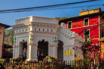 Tansen-Palpa, an ancient hill station with Pokhara Tour from Kathmandu