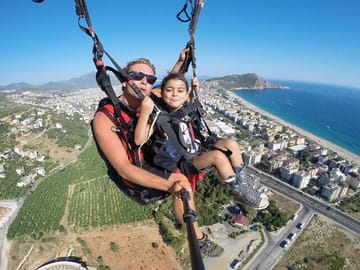 Tandem Paragliding Experience Over Alanya's Coastline
