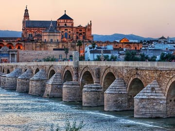 Private 10-Hour Cultural Tour of Córdoba with Photography Session