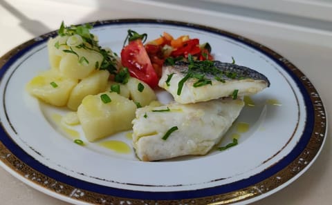 Culinary Tour of Dalmatia with Wine Tasting in Kaštel Novi