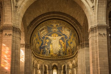 Tailored Full-Day Tour of Paris with Local Guide