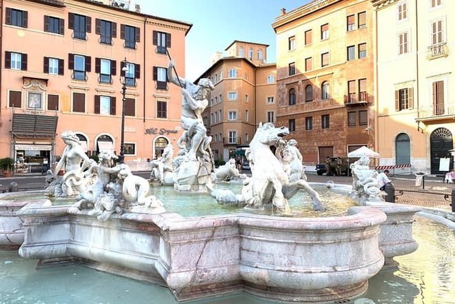 Navona Square