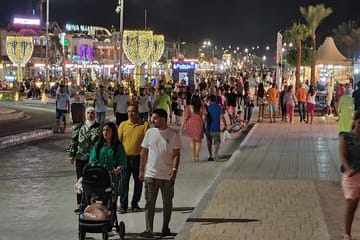 Private Tour of Sharm Old Market and Naama Bay in Egypt
