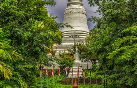 Cultural Tour of Phnom Penh and Siem Reap in 5 Days
