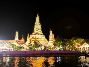 Roundtrip Phuket to Phi Phi by Ferry