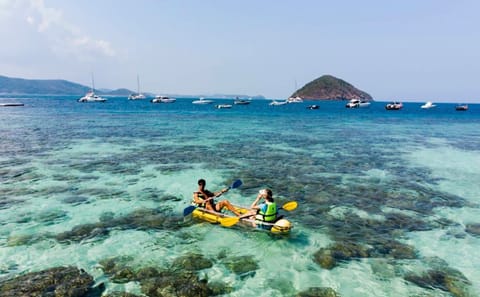 Racha and Coral Island Full-Day Boat Tour from Phuket