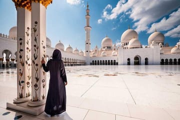 Abu Dhabi Day Tour from Dubai with Qasr al Watan Visit