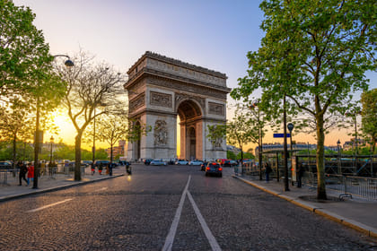 Self-Guided Audio Walking Tour of Paris Landmarks