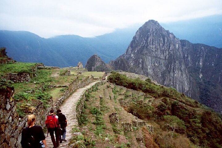 Inca Trail Trek to Machu Picchu: Epic Journey Through Andean Wonders