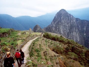Inca Trail Trek to Machu Picchu: 4-Day Hiking Adventure