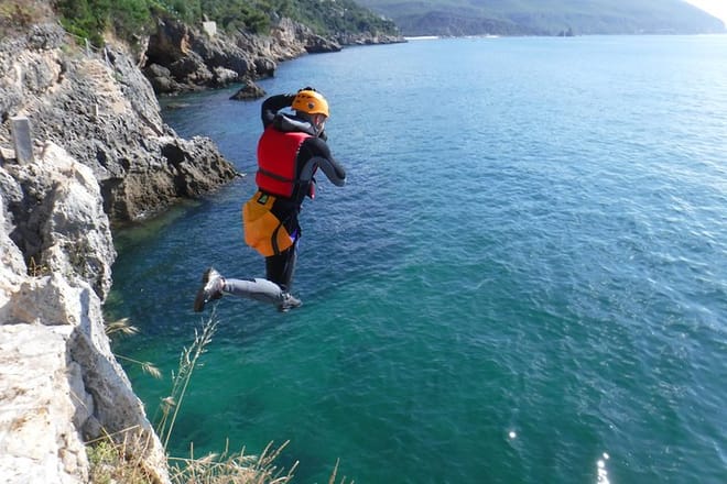 Soft Coasteering - Arr&aacute;bida Port Discover The Nature - Outdoor Events