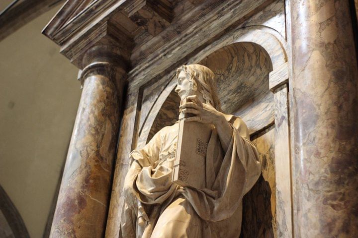 Close-up of the marble statue of St. James inside the Santa Maria del Fiore Cathedral