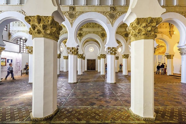 Toledo Private Half Day Tour Cathedral Santo Tome and Synagoge  4