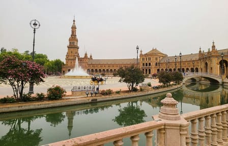 Córdoba to Seville Day Tour with Alcázar and Cathedral Entry