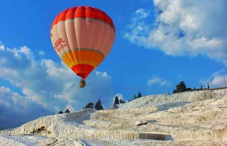 Hot Air Balloon Experience in Pamukkale with Breakfast & Transfer