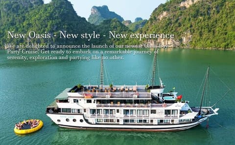 Oasis Bay Party Cruise Best for Young Traveler Outdoor Jacuzzi