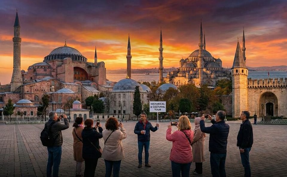 Istanbul Old City Tour: Hagia Sophia, Topkapi Palace, Blue Mosque